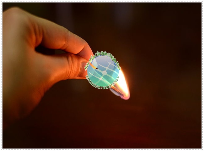 Bồn cầu bị bốc mùi hôi khi xả nước